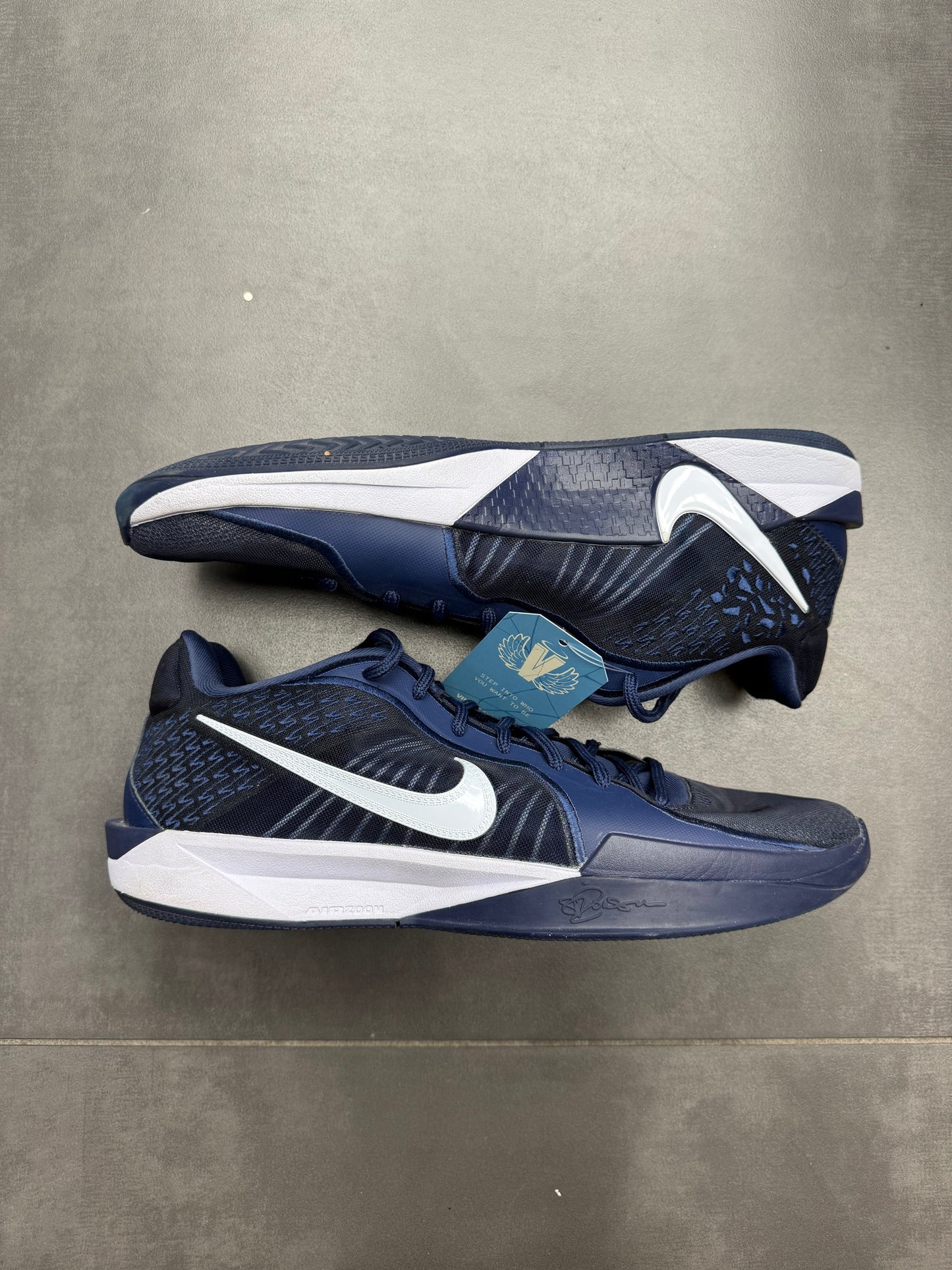 Nike Sabrina 2 "College Navy" (PREOWNED)