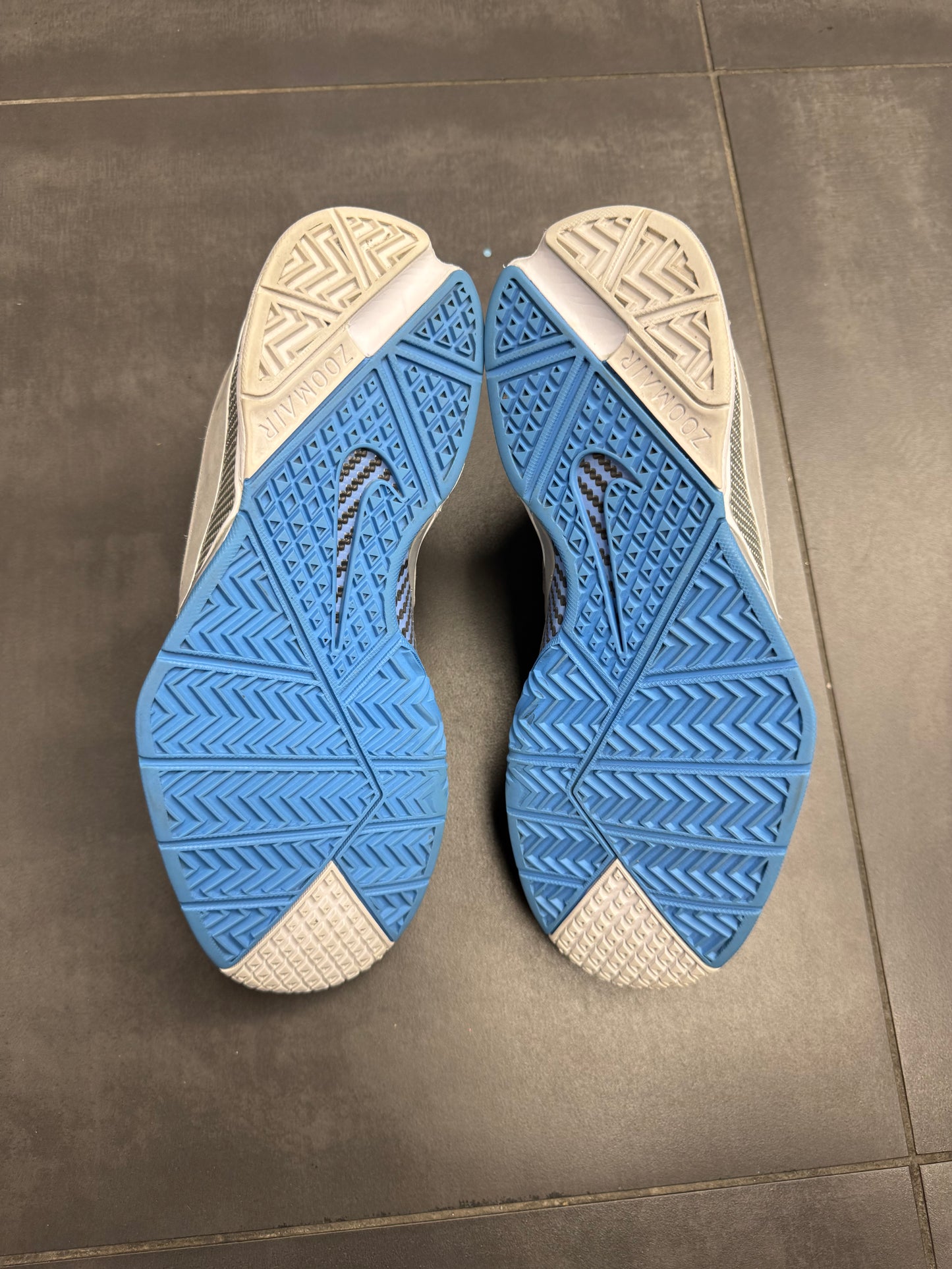 Nike Kobe 1 Protro "MPLS" (PREOWNED)