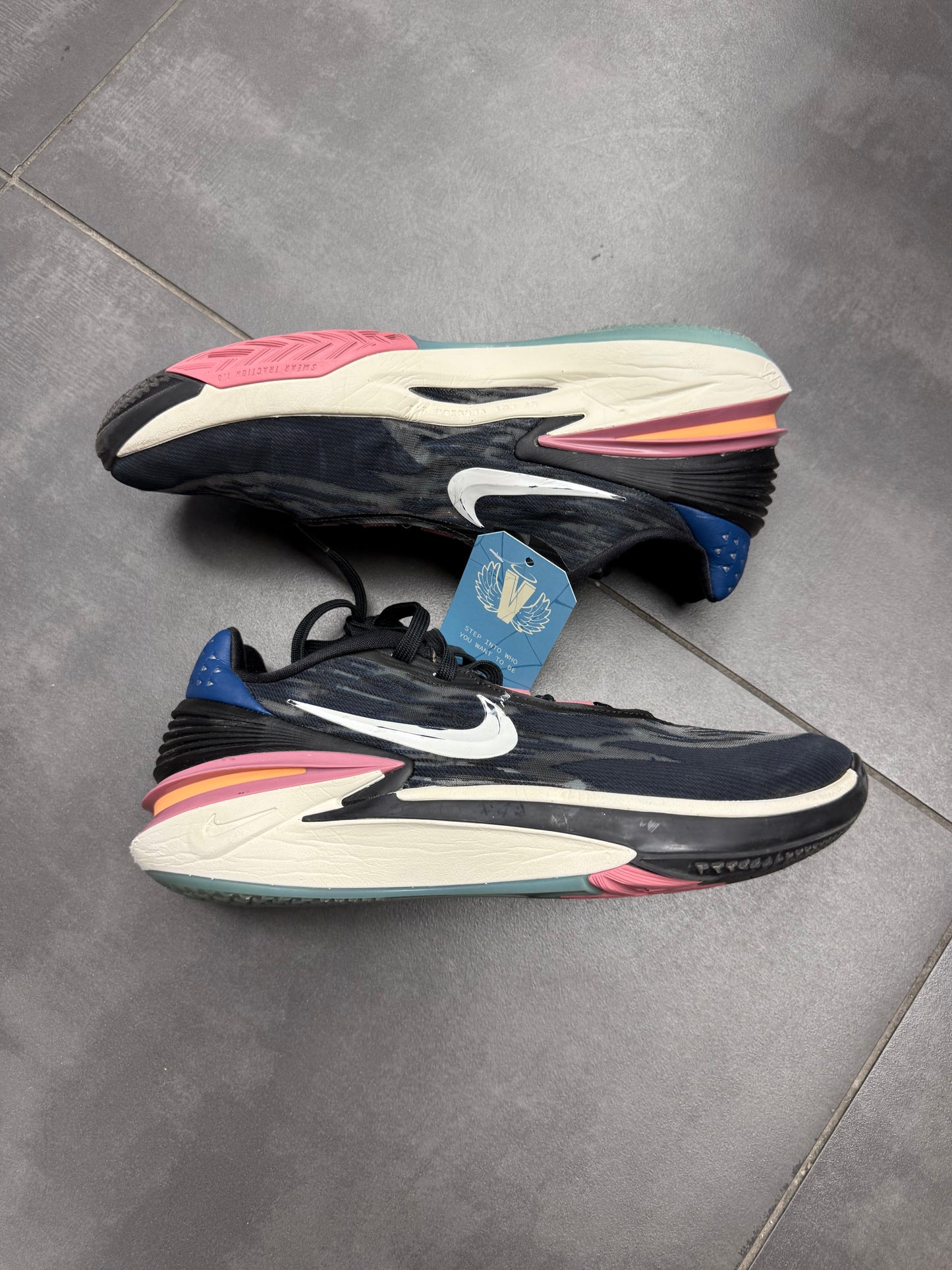 Nike Air Zoom GT Cut 2 "Black Desert Berry" (PREOWNED)