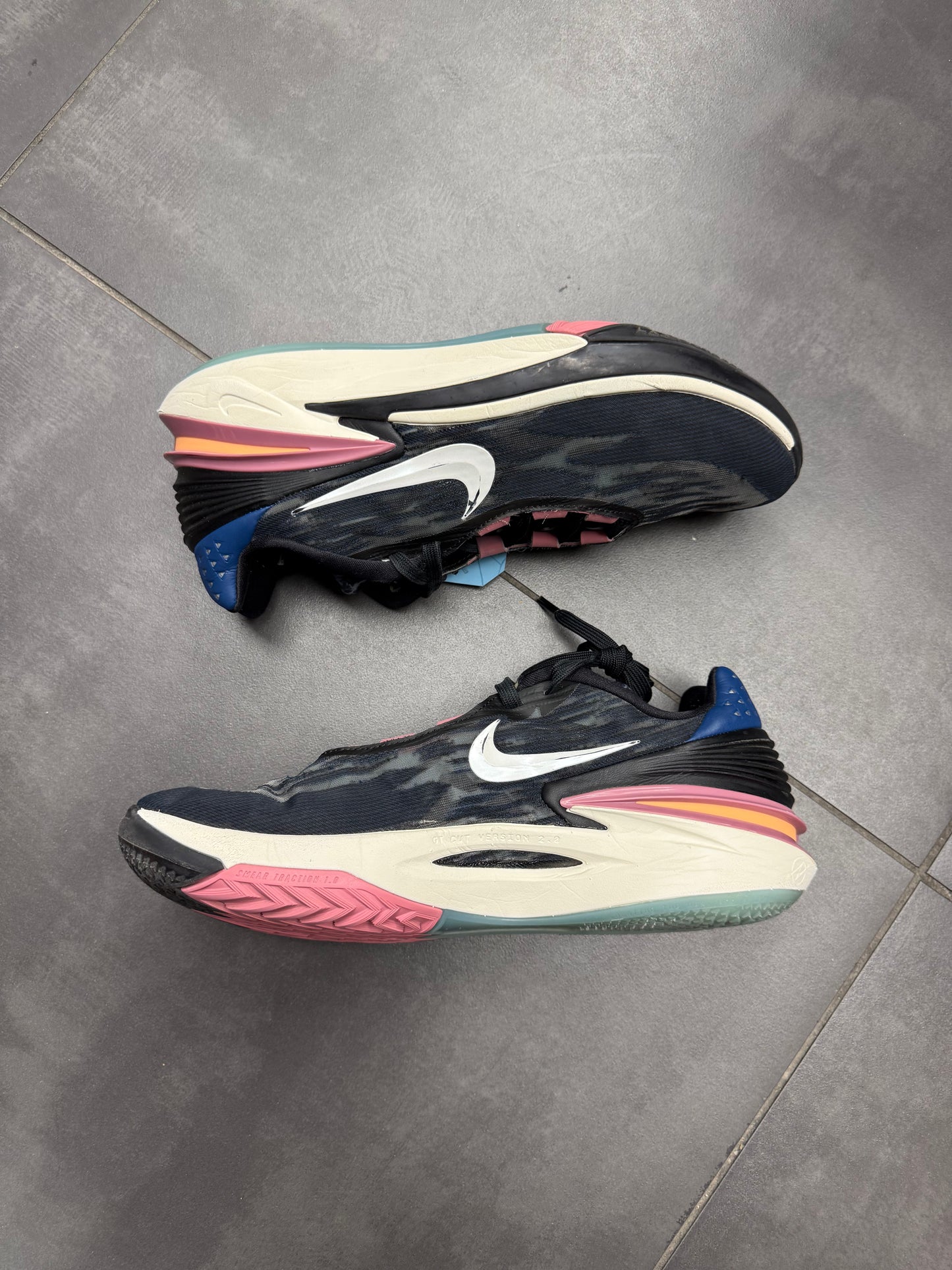 Nike Air Zoom GT Cut 2 "Black Desert Berry" (PREOWNED)